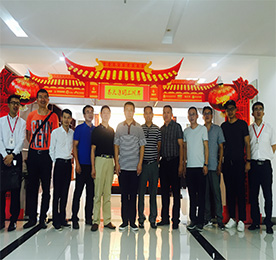 热烈欢迎云南省大理州巍山县县委领导与当地企业家莅临4001老百汇网站,4001老百汇平台,4001老百汇官方网站集团考察交流