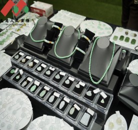 “臻品翡凡，翠璨人生”龙城黄金第六届翡翠节活动圆满收官